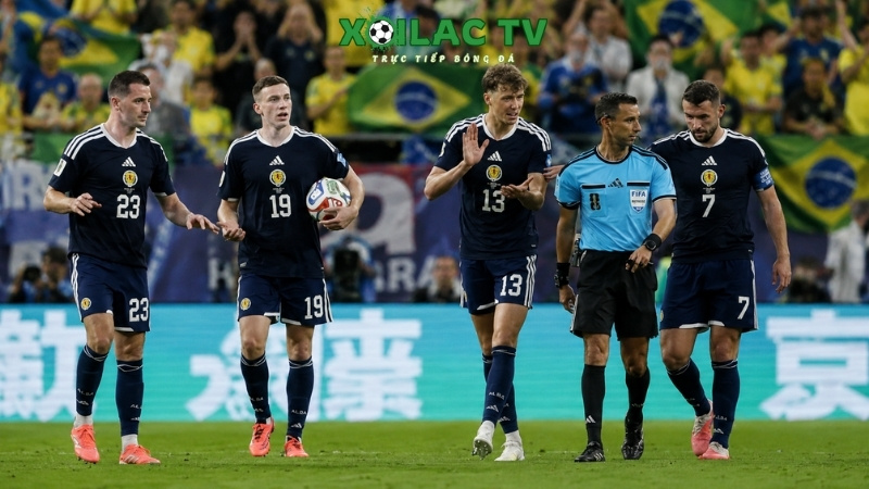Scotland vẫn còn hi vọng dù thua Brazil